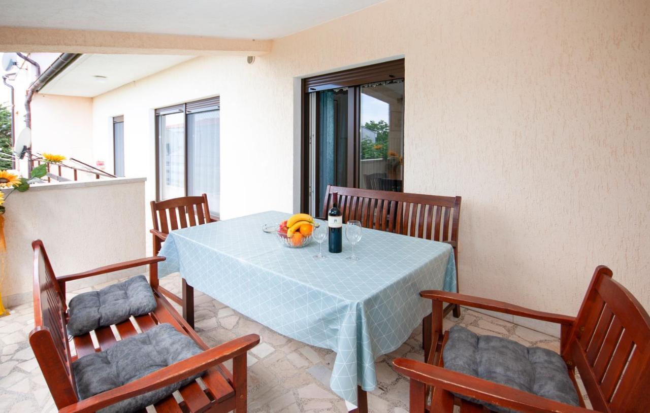 Guest House Ljubica Medulin Exterior photo